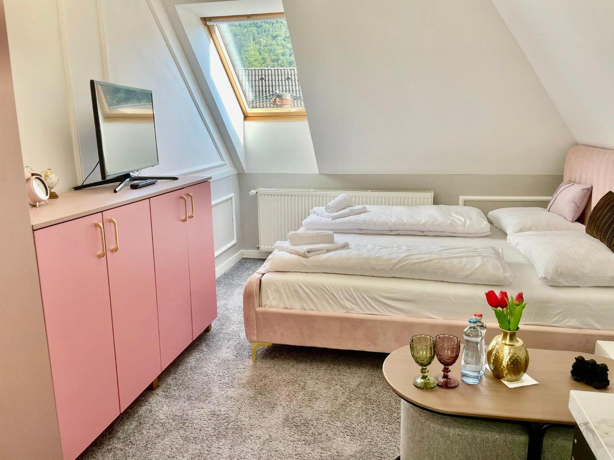 אורבסקי פודזמוק Boutique Hotel Posta Rl מראה חיצוני תמונה